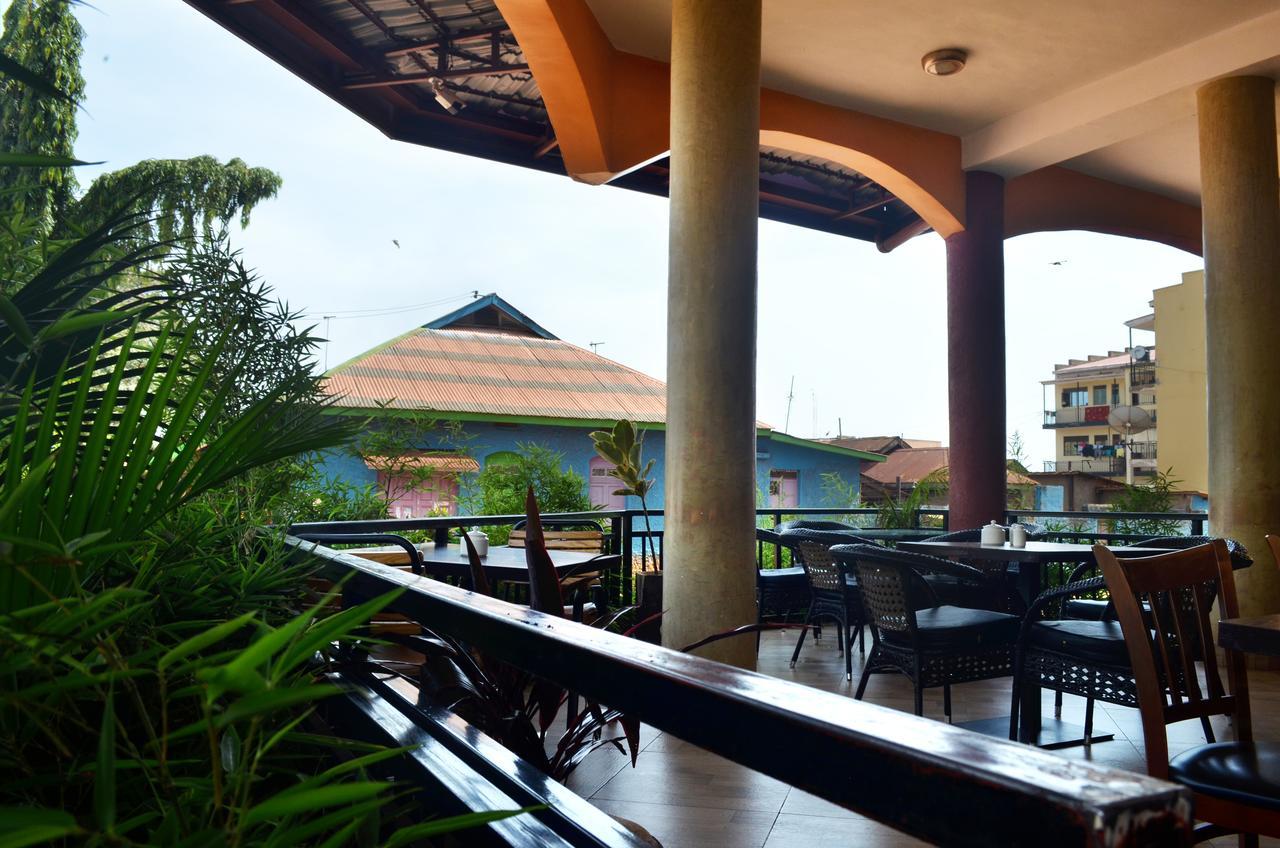 Igar Plaza Hotel Jinja Exterior foto