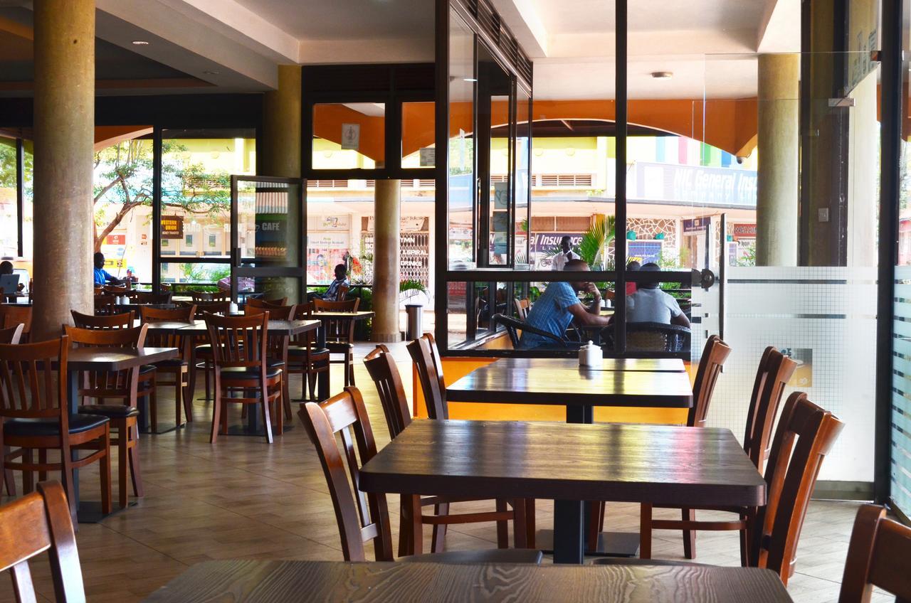 Igar Plaza Hotel Jinja Exterior foto